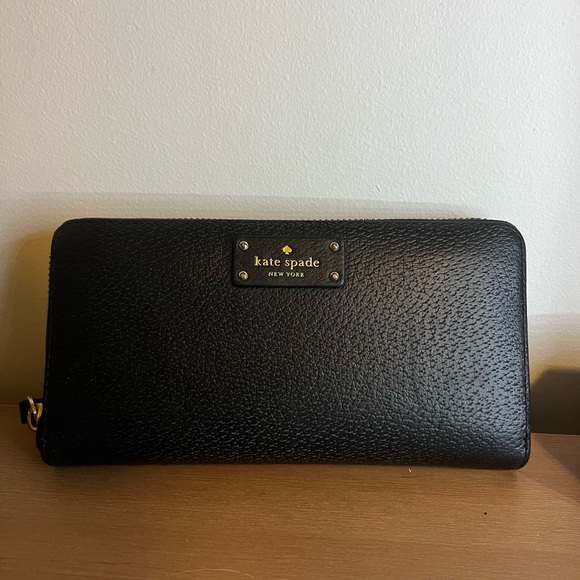 Kate Spade Handbag - Picture 6 of 6